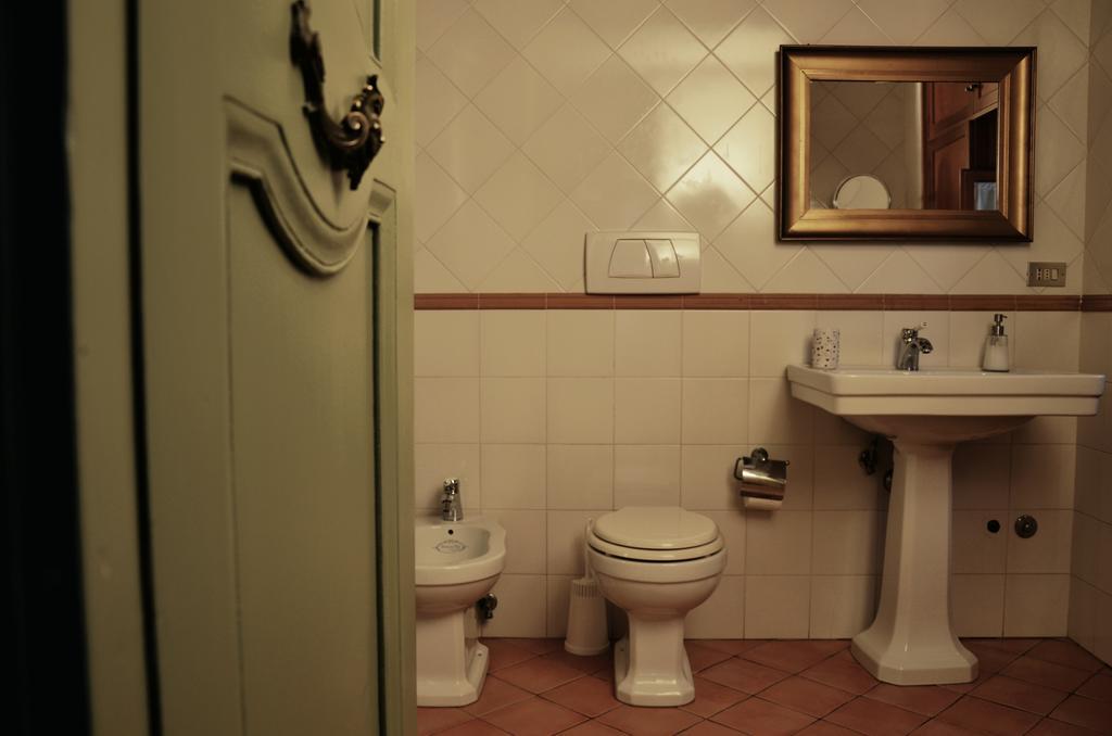 Resort A Palazzo B&B Fermo Oda fotoğraf