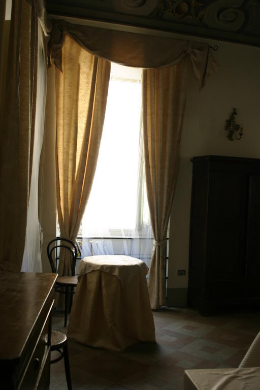 Resort A Palazzo B&B Fermo Oda fotoğraf